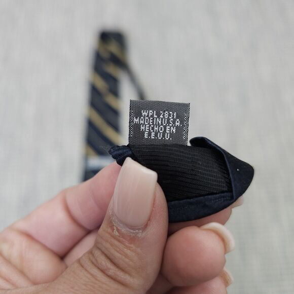 Wilke-Rodriguez Neck Tie 100% Imported Silk Mens Black Gold Formal Wedding Prom - Picture 8 of 12